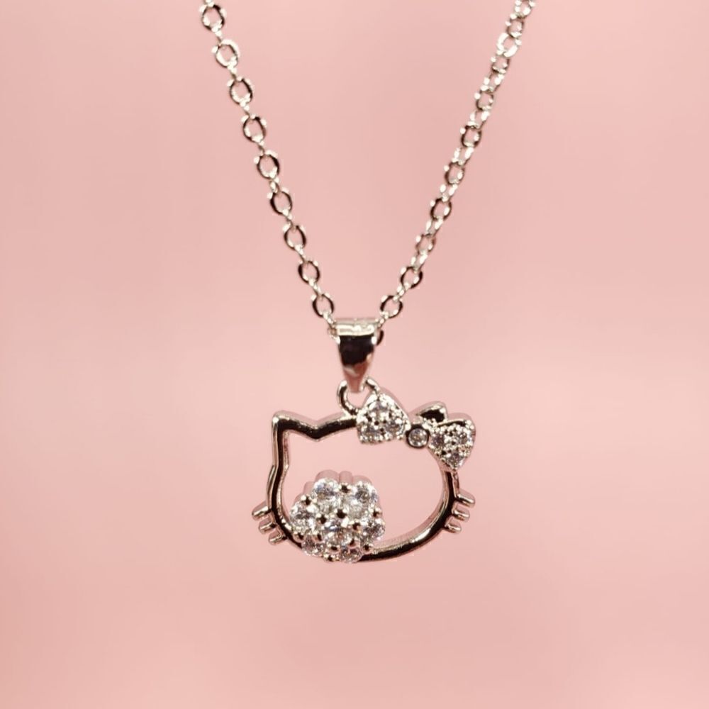 Brand New Silver Rhinestone Hello Kitty Necklace